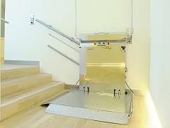 Rollstuhl Plattformlift